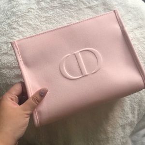 NEW DIOR MAKE UP BAG
